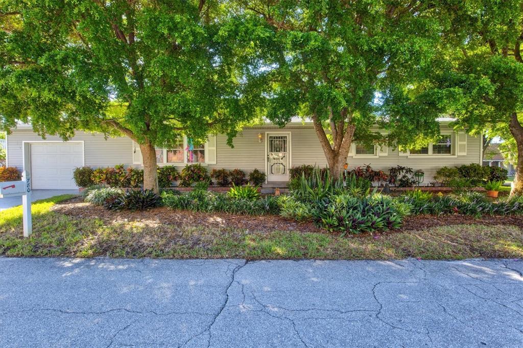 Picture of 780 Tarawitt Drive, Longboat Key, FL 34228