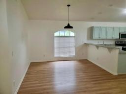 Picture of 1025 W Lake Hamilton Drive, Winter Haven, FL 33881