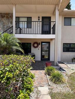 Picture of 9920 Eagles Point Circle Unit 2, Port Richey, FL 34668