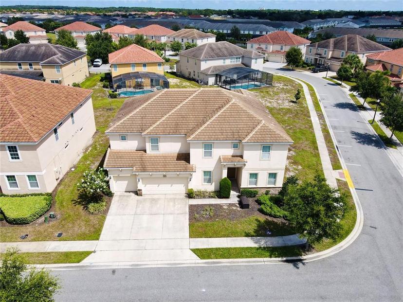Picture of 7001 Oakwood Street, Davenport FL 33837