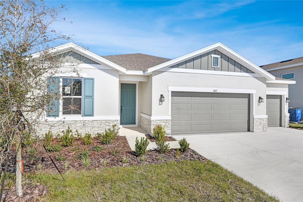 Picture of 2015 Stetson Court, Eagle Lake, FL 33839