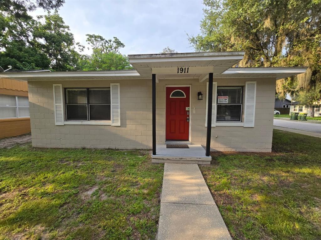 Picture of 1911 High Street, Leesburg, FL 34748
