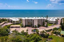 Picture of 4825 Gulf Of Mexico Drive Unit 105, Longboat Key, FL 34228