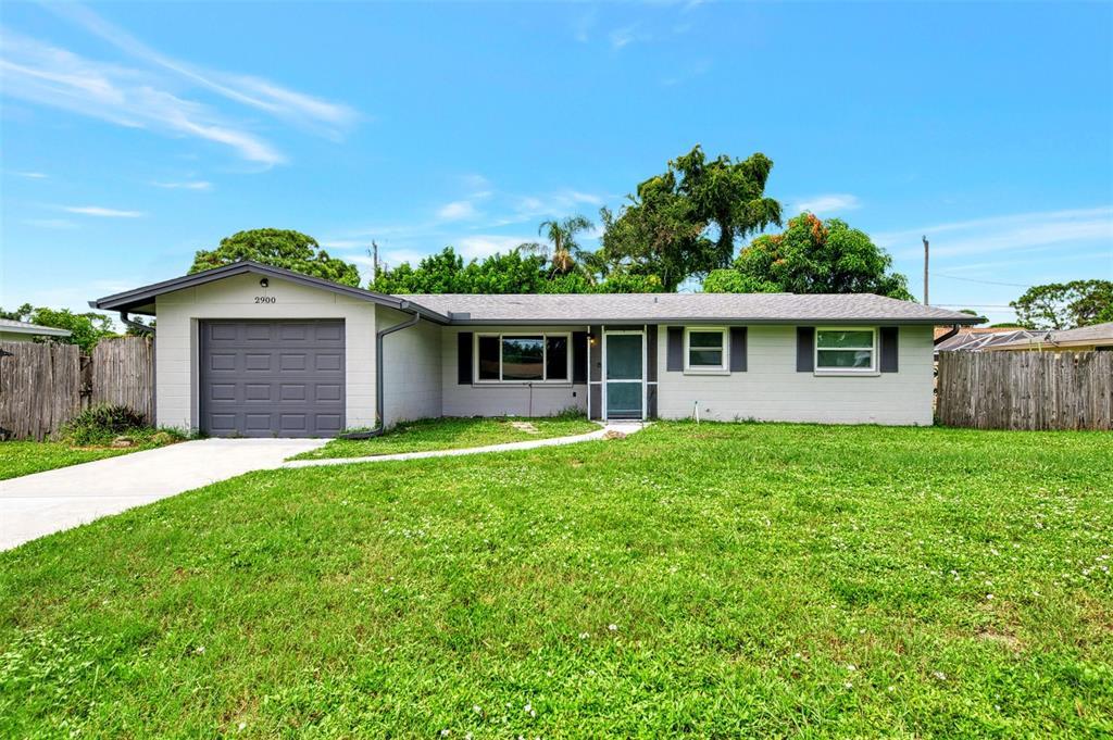Picture of 2900 Siesta Drive, Venice, FL 34293