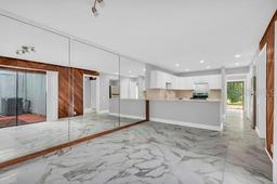 Picture of 1502 NE Buckeye Road Ne Unit 2, Winter Haven, FL 33881