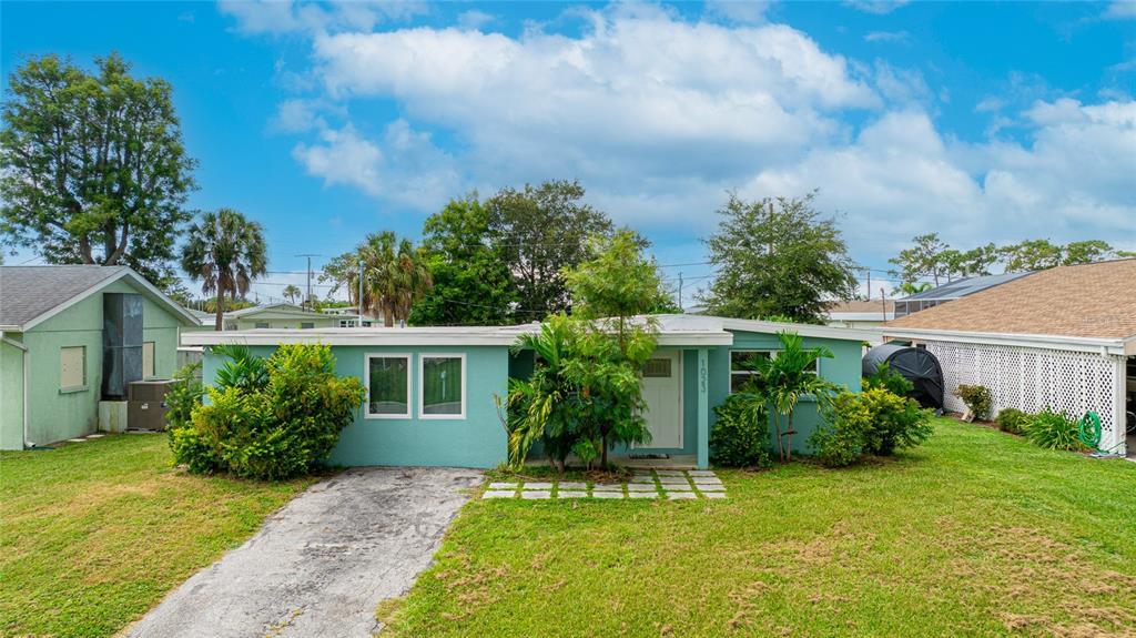 Picture of 1023 Roberta Street, Venice, FL 34285
