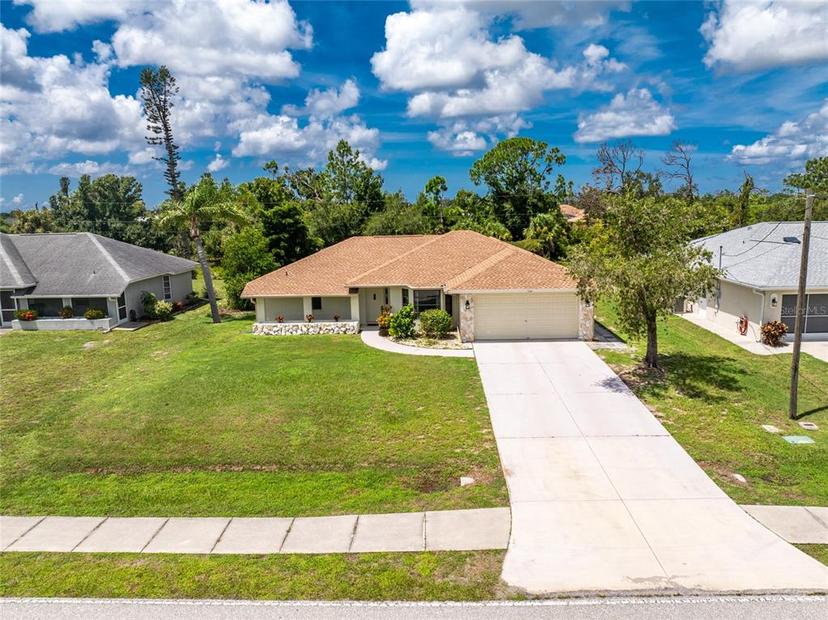 Picture of 7293 Spinnaker Boulevard, Englewood FL 34224