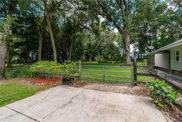 Picture of 2049 NW 111Th Loop, Ocala, FL 34475