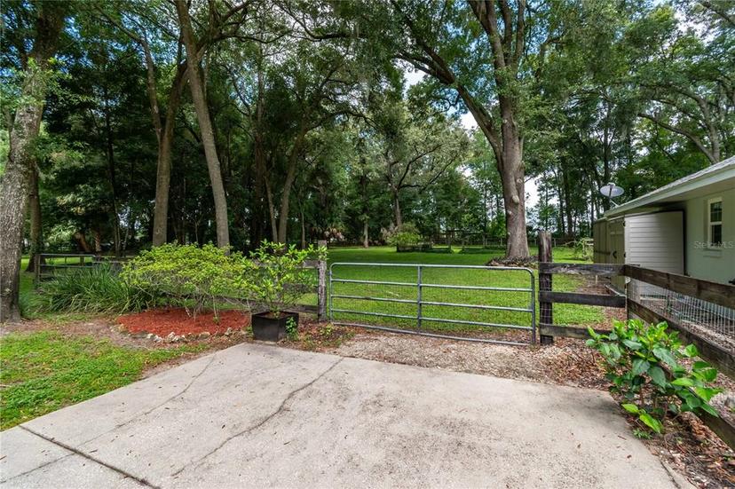 Picture of 2049 NW 111Th Loop, Ocala FL 34475