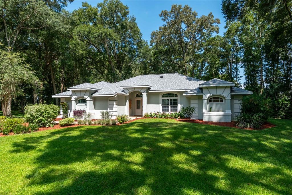 Picture of 2049 NW 111Th Loop, Ocala, FL 34475