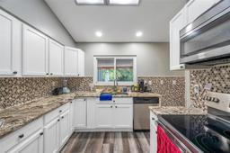 Picture of 7127 Otter Creek Drive, New Port Richey, FL 34655