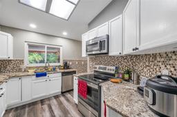 Picture of 7127 Otter Creek Drive, New Port Richey, FL 34655