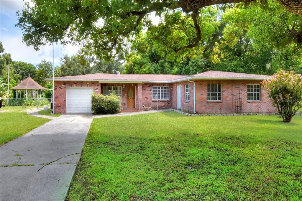 Picture of 731 E Lumsden Road, Brandon, FL 33511