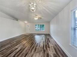 Picture of 5015 17Th Street, Zephyrhills, FL 33542