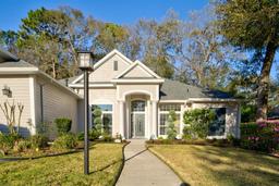 Picture of 902 SW 88Th Street, Gainesville, FL 32607