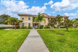 Picture of 200 Gardens Edge Drive Unit 213, Venice, FL 34285