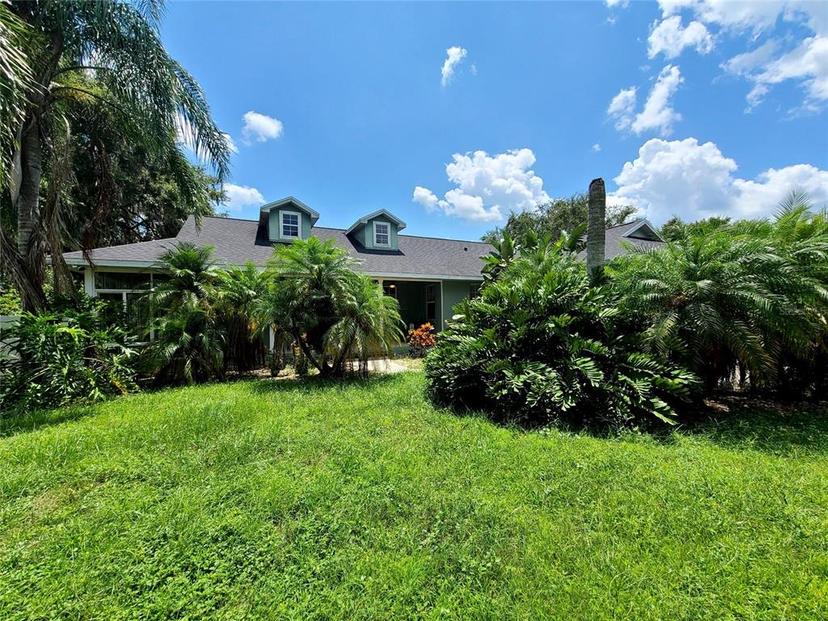 Picture of 1211 Cr 436, Lake Panasoffkee FL 33538