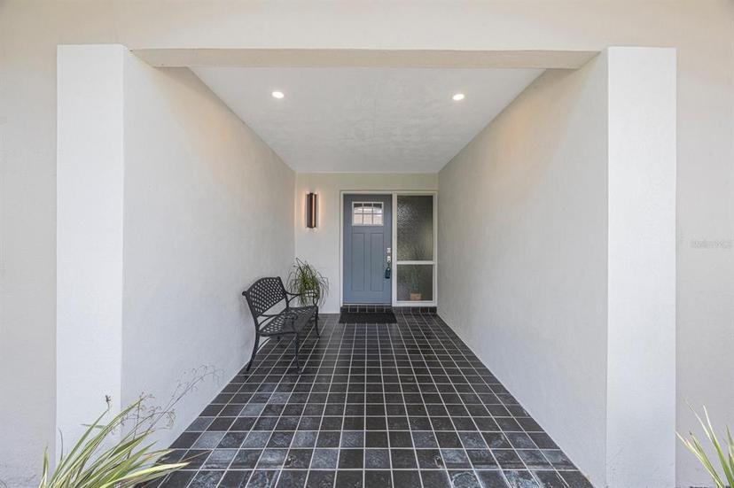 Picture of 1995 Arvis Circle E, Clearwater FL 33764