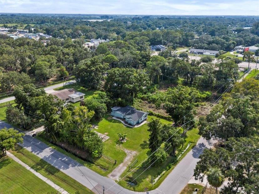 Picture of 105 2Nd Avenue Se, Ruskin FL 33570
