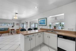 Picture of 11220 9Th Street E, Treasure Island, FL 33706