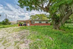 Picture of 10912 672 Highway, Riverview, FL 33579