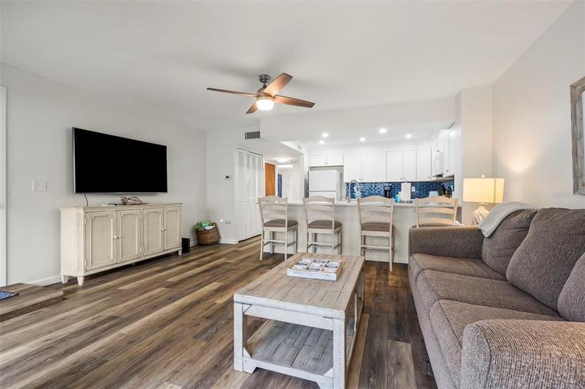 Picture of 2810 N Beach Road Unit 106, Englewood FL 34223