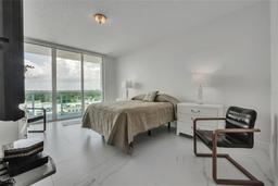 Picture of 231 Riverside Drive Unit 709, Daytona Beach, FL 32117