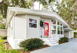 Picture of 2092 Culbreath Road Unit B27, Brooksville, FL 34602