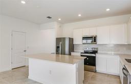 Picture of 6837 SW 90Th Loop, Ocala, FL 34476