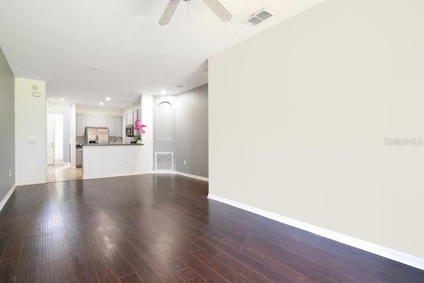 Picture of 2106 Chatham Place Drive, Orlando FL 32824
