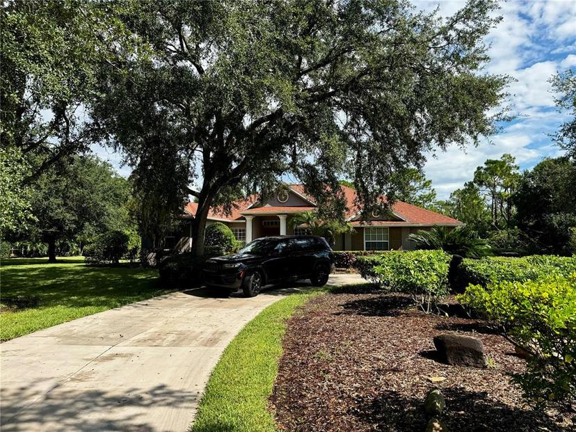 Picture of 22105 Deer Pointe Crossing, Bradenton FL 34202