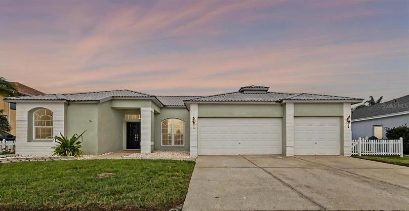 Picture of 13102 Prestwick Drive, Riverview FL 33579