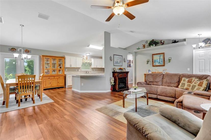 Picture of 10604 SE 146Th Lane, Summerfield FL 34491