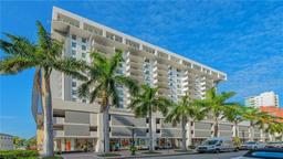 Picture of 101 S Gulfstream Avenue Unit 4A, Sarasota, FL 34236