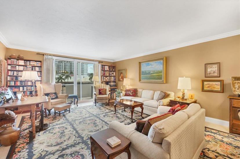 Picture of 101 S Gulfstream Avenue Unit 4A, Sarasota FL 34236
