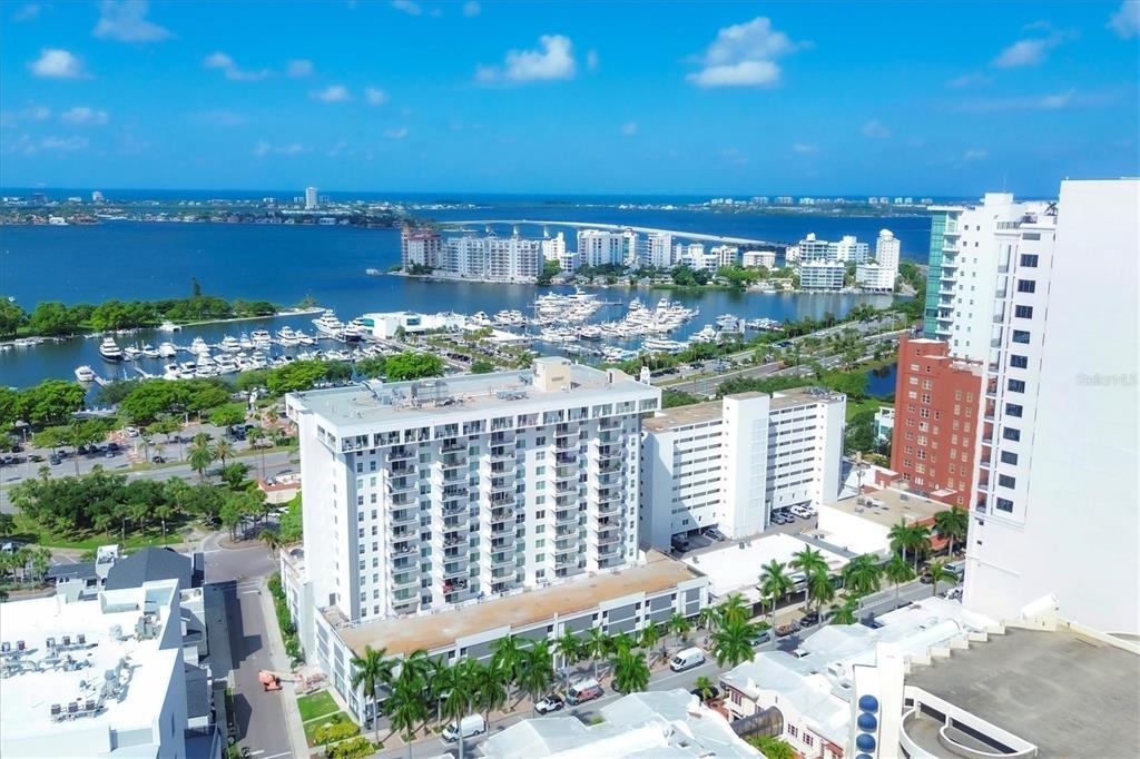 Picture of 101 S Gulfstream Avenue Unit 4A, Sarasota, FL 34236