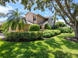 Picture of 5268 Heron Way Unit 204, Sarasota, FL 34231