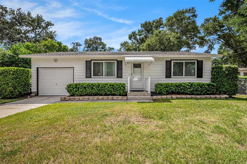 Picture of 707 2Nd Street Se, Largo FL 33771