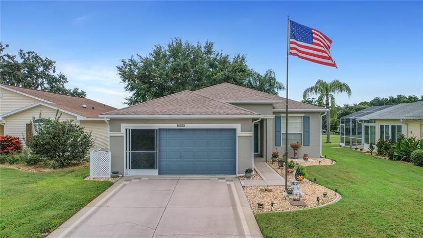 Picture of 32915 Crooked Oaks Lane, Leesburg FL 34748
