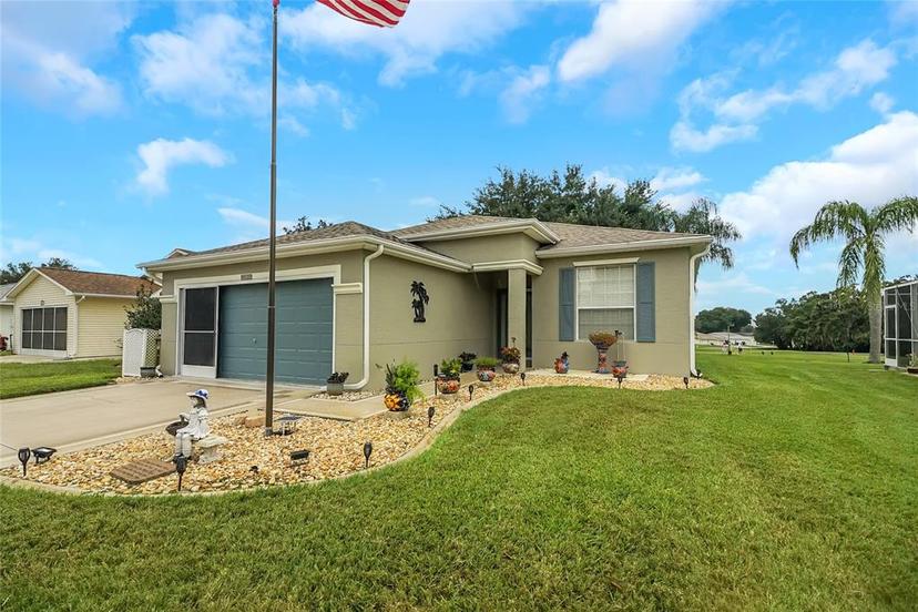 Picture of 32915 Crooked Oaks Lane, Leesburg FL 34748