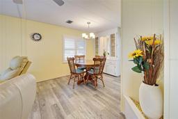 Picture of 628 Cervina Drive, Venice, FL 34285