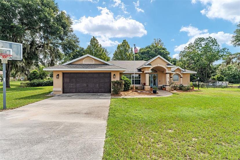 Picture of 9659 S Buckskin Avenue, Floral City FL 34436