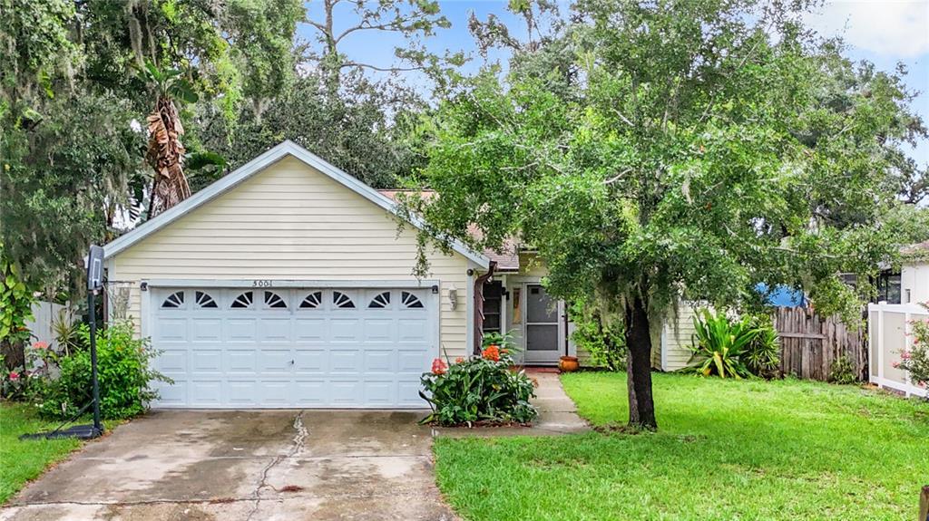 Picture of 5001 80Th Avenue Circle E, Sarasota, FL 34243