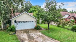 Picture of 5001 80Th Avenue Circle E, Sarasota, FL 34243