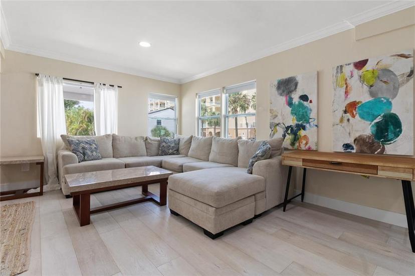 Picture of 609 N Osceola Avenue, Clearwater FL 33755