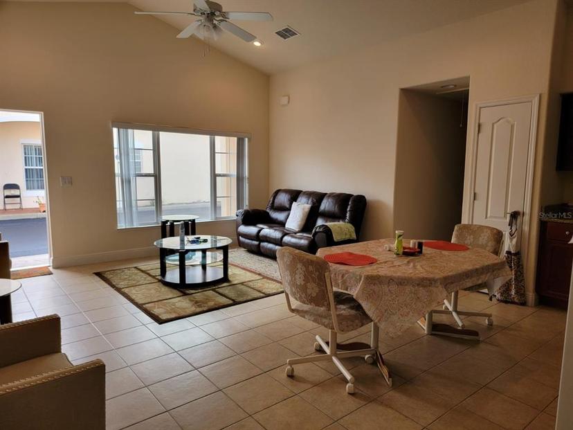 Picture of 332 David Walker Drive Unit J-2, Tavares FL 32778