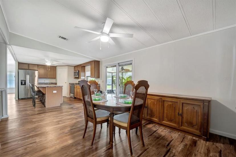 Picture of 109 N Saint Thomas Circle, Apollo Beach FL 33572