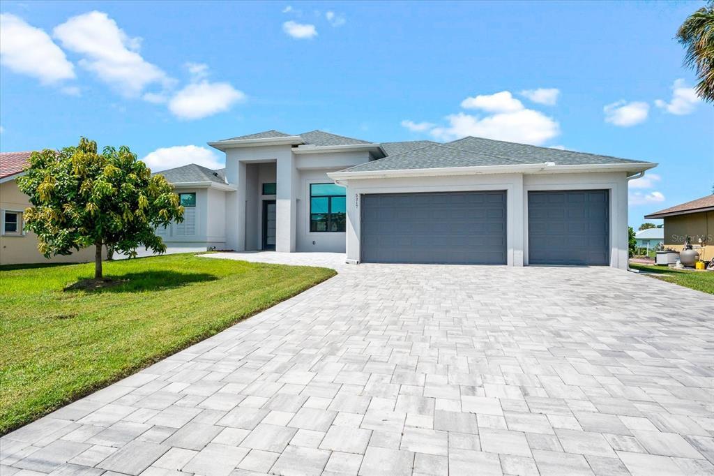 Picture of 5217 Forbes Terrace, Port Charlotte, FL 33981