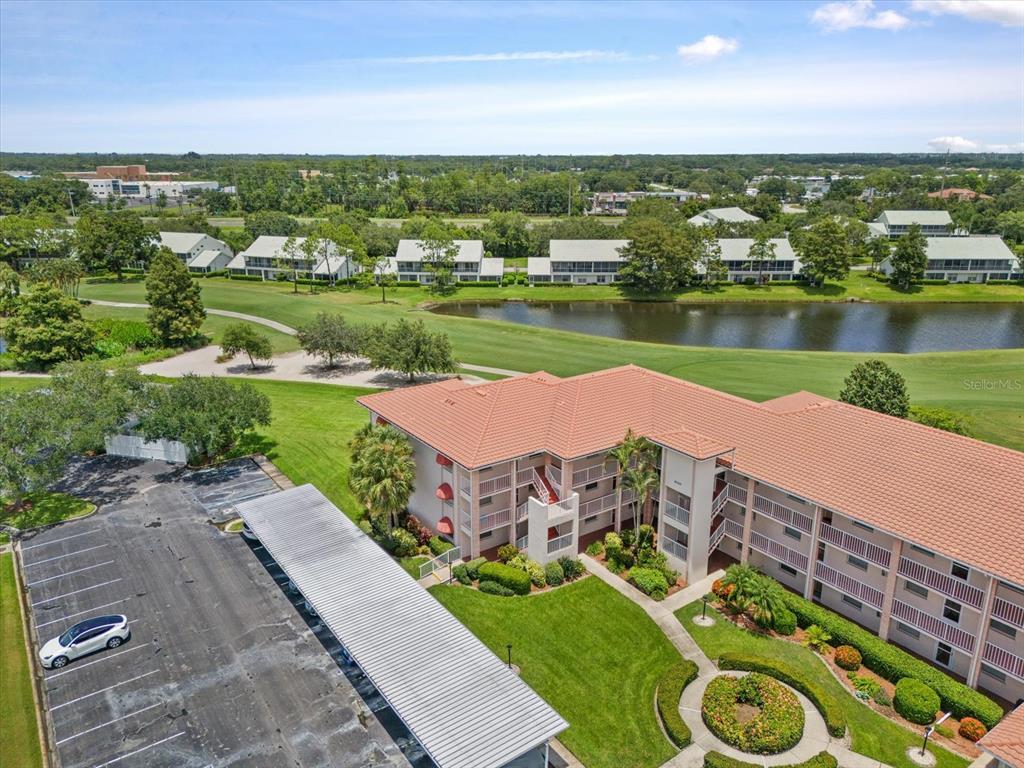 Picture of 6505 Stone River Road Unit 101, Bradenton, FL 34203