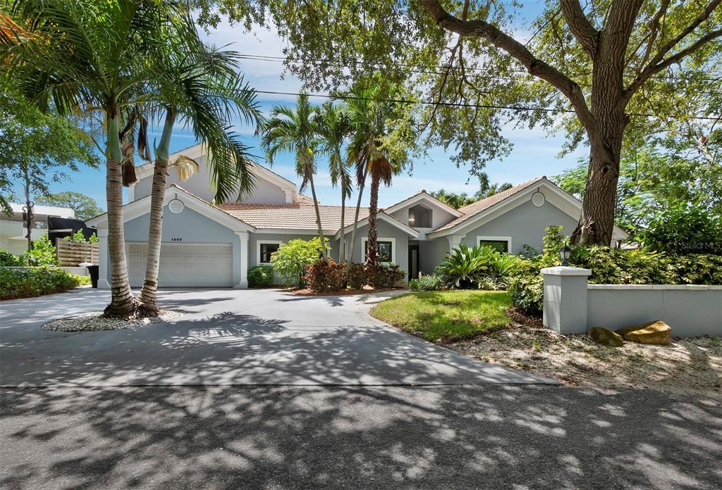 Picture of 1400 Quail Drive, Sarasota, FL 34231